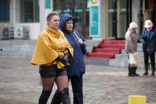 俄罗斯大妈爆料新闻事件,揭秘新闻背后的惊人真相 第1张 俄罗斯大妈爆料新闻事件,揭秘新闻背后的惊人真相 第1张